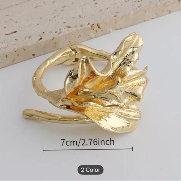 Gold and White Floral Horseshoe Cuff Bracelet | Vintage Luxury Open Bangle - Picture 3 of 3